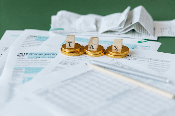 Do churches pay taxes in Canada