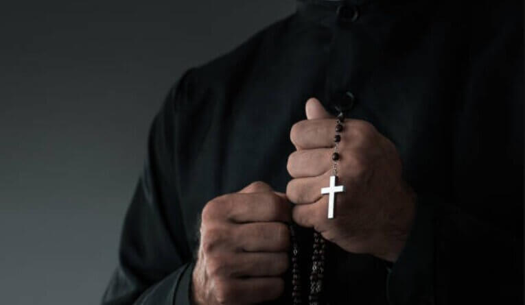 Becoming an Online Pastor