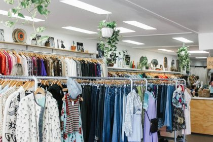 Church thrift store Shoppers