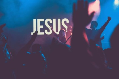 Jesus is the Only True Worship Leader